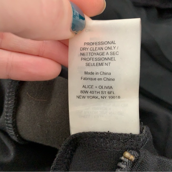 Alice + Olivia Lamb Leather Side Panel Black Leggings, Size 8 - Picture 9 of 9